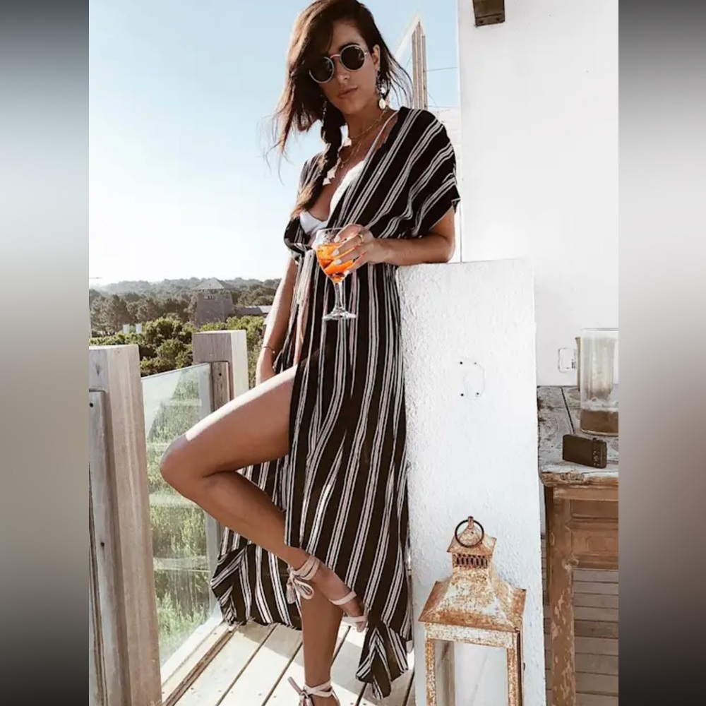 Lulu's Tatiana Black Striped Kimono Top